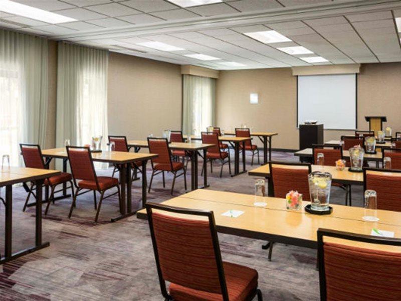 Courtyard Chicago O'Hare Hotell Des Plaines Eksteriør bilde